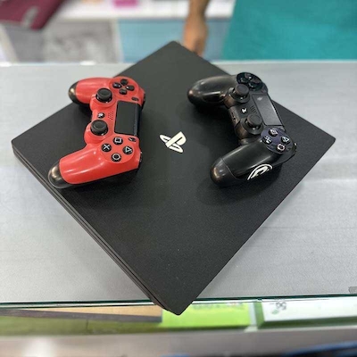 کنسول بازی سونی (استوک) 7216 PS4 PRO | حافظه 1 ترابایت کپی خور به همراه یک دسته اضافه